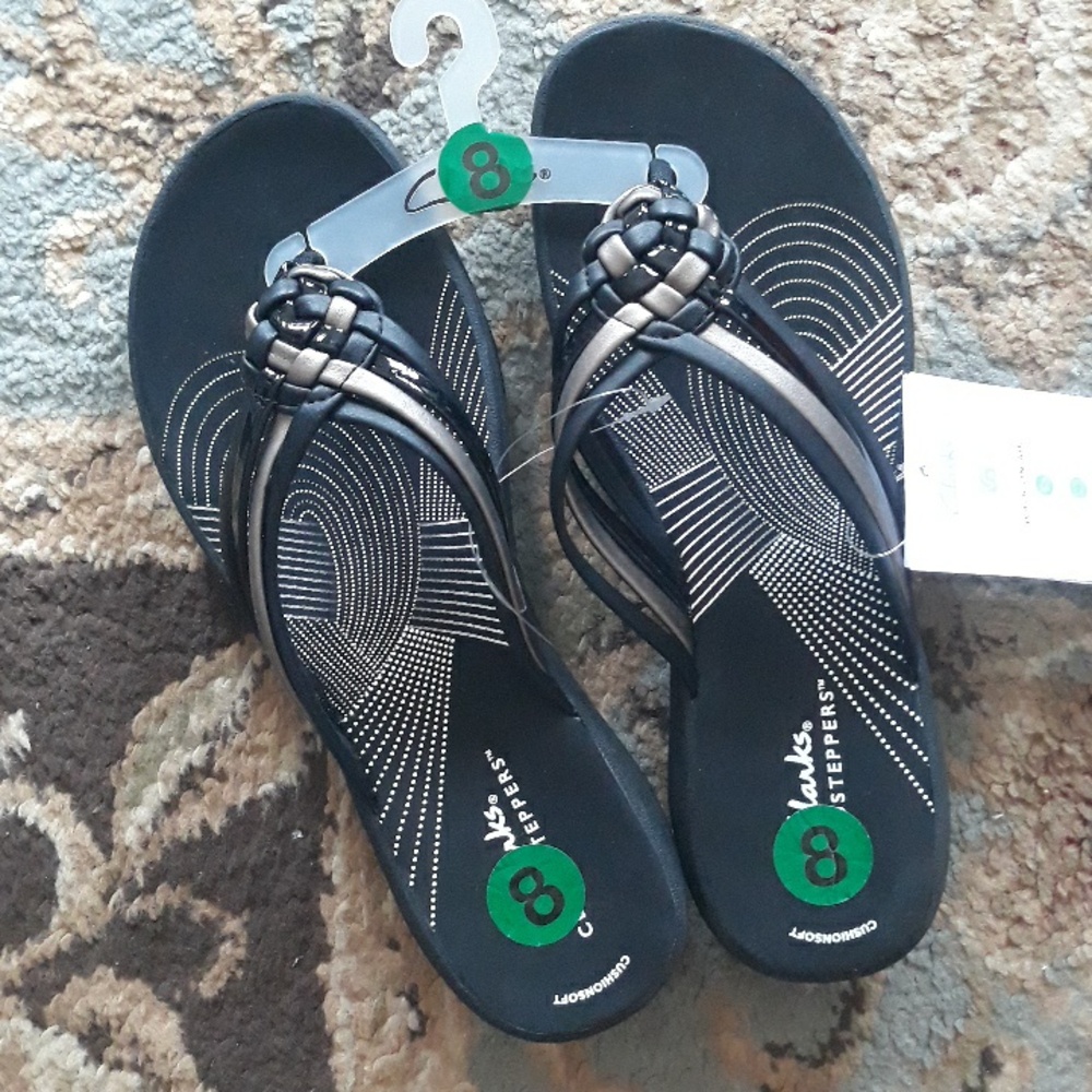 Clarks Cloudsteppers beautiful sandals